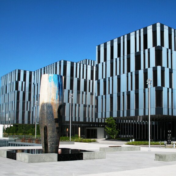 picture of aker solution logo on a wall